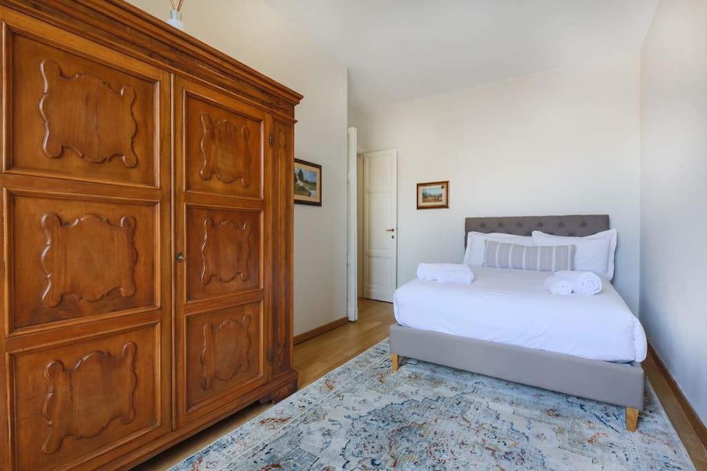Florence- Alfieri Prestige With Terrace Apartment *