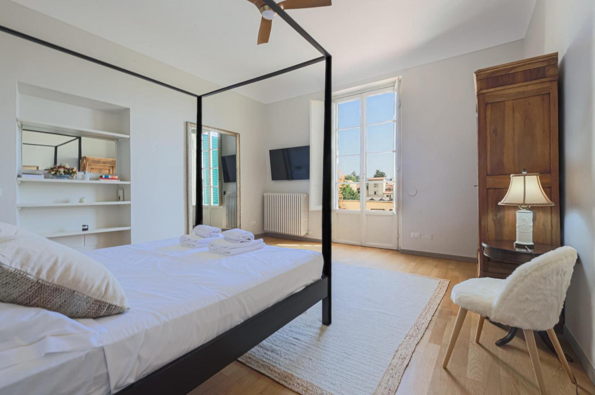Florence- Alfieri Prestige With Terrace Apartment *